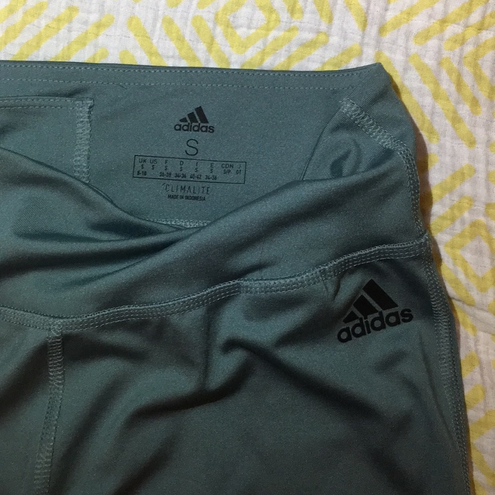 Sea foam/ sage green adidas leggings - Picture 2 of 3